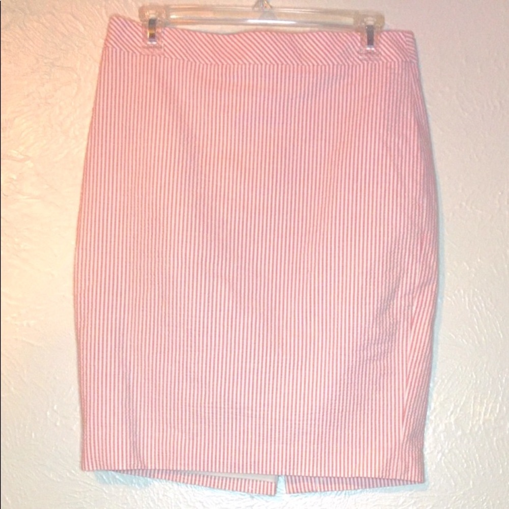 Ann Taylor Pink Seersucker Skirt, Fully Lined, EUC, Size 6